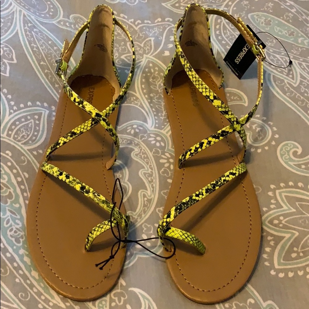 Express Sandals Size 9 NWT